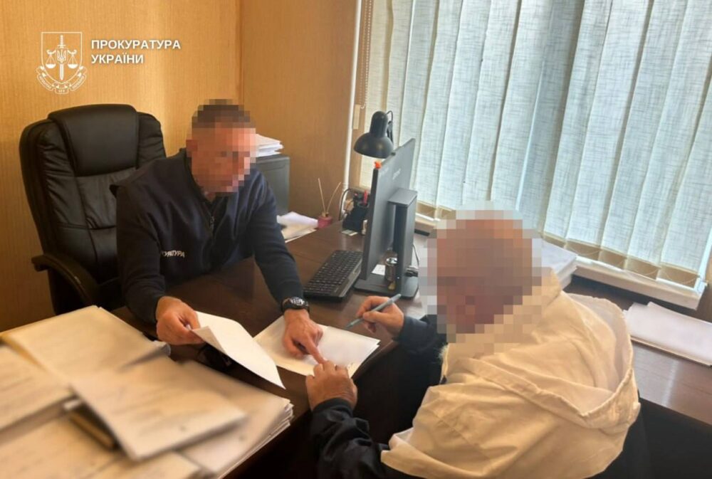 На Дніпропетровщині чоловік вистрілив у 13-річного хлопця на мопеді (Фото)
